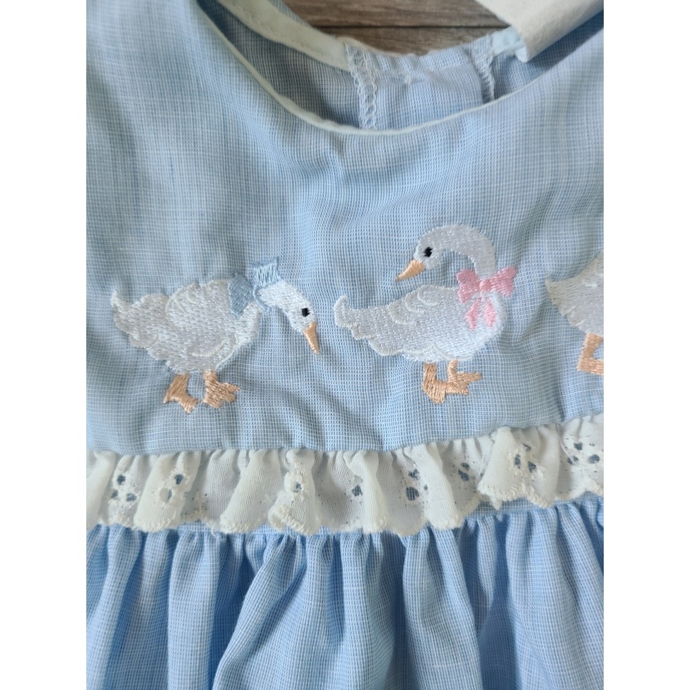 VTG Bryan Infant Girl's 24 Dress Geese Bows Lacy Ruffled Cottagecore Blue Farm - Picture 3 of 5
